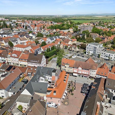 Lit Living Gruenstadt - Luxury- Style Boutique Apartments Exteriör bild